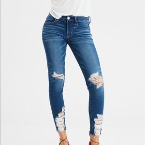 AE raw hem jeggings!